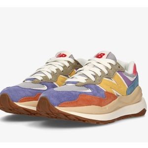 Women’s New Balance 57/40 Size 6.5